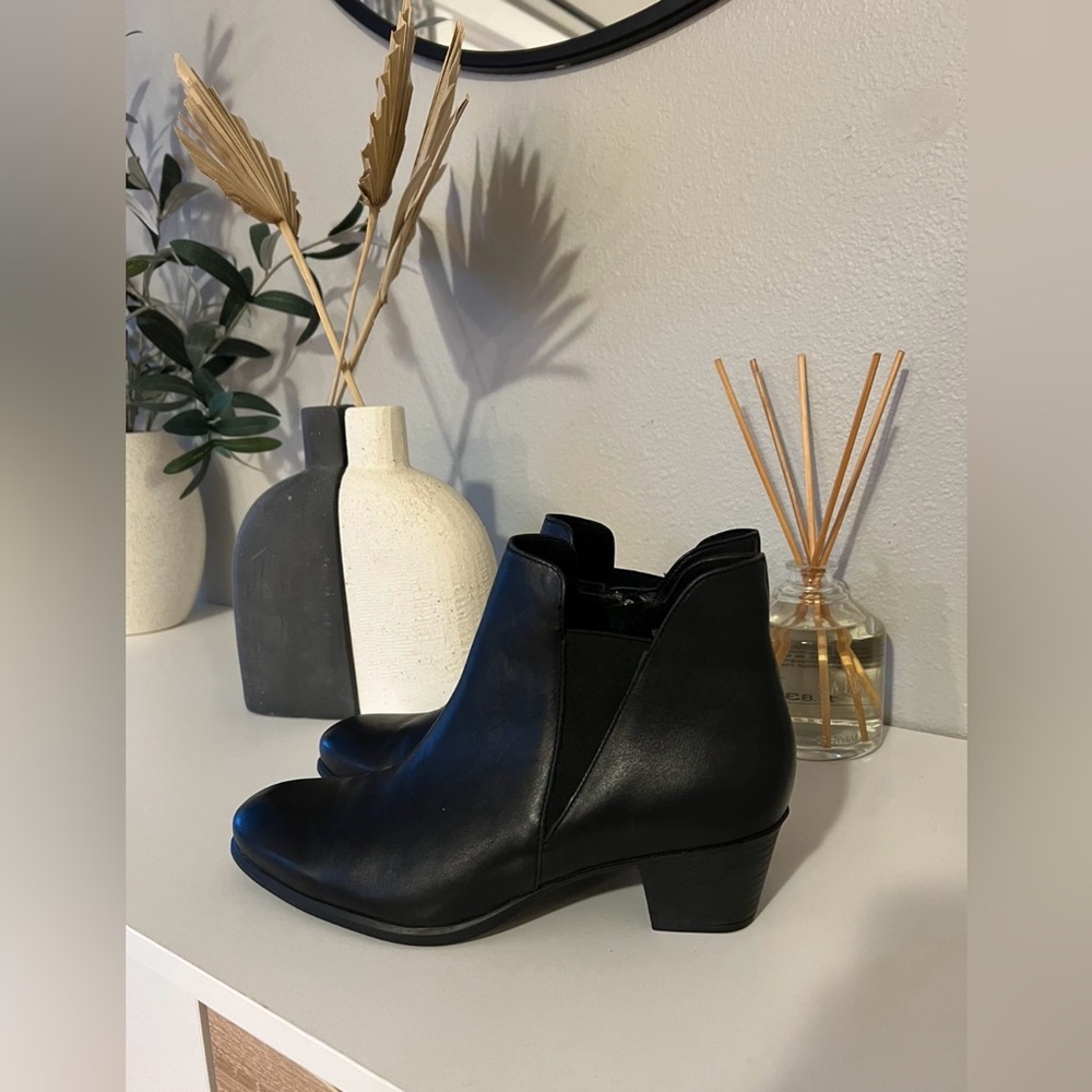 Munro Boot - image 2